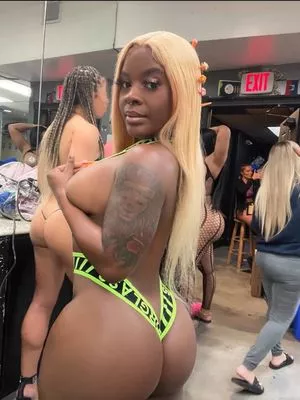 mimamilano OnlyFans Leaked Free Thumbnail Picture - #hy83qWmnRN