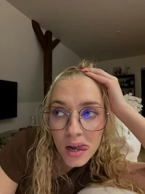 Mimi Lintrup OnlyFans Leaked Free Thumbnail Picture - #4lUxFfRoBC