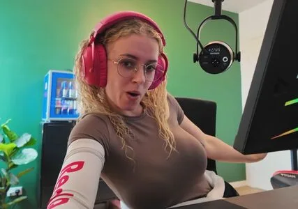 Mimi Lintrup OnlyFans Leaked Free Thumbnail Picture - #AJPDCvnkoj