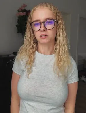 Mimi Lintrup OnlyFans Leaked Free Thumbnail Picture - #KaSIB8BDLS