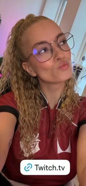 Mimi Lintrup OnlyFans Leaked Free Thumbnail Picture - #LoDx2kXTA6