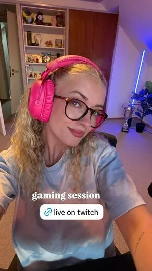 Mimi Lintrup OnlyFans Leaked Free Thumbnail Picture - #WCSAbFu7HD