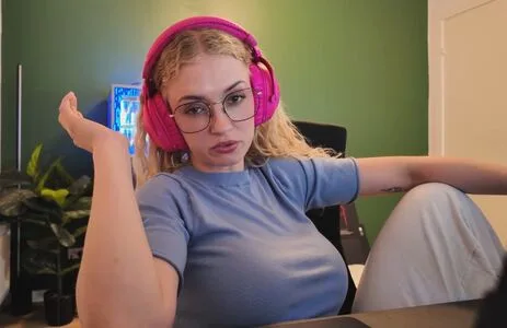 Mimi Lintrup OnlyFans Leaked Free Thumbnail Picture - #insKkeDH3F