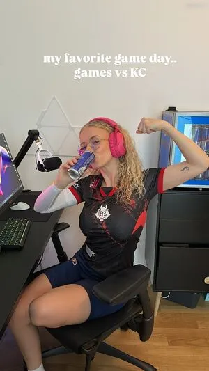 Mimimimichaela OnlyFans Leaked Free Thumbnail Picture - #QWh9oJBOMW