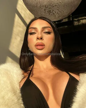 Mimissliza01 OnlyFans Leaked Free Thumbnail Picture - #5m8brqIHWQ