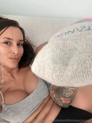 Mimistllmrs OnlyFans Leaked Free Thumbnail Picture - #303a5pArjo