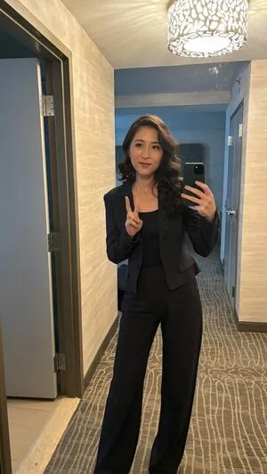 Mina Kimes OnlyFans Leaked Free Thumbnail Picture - #04GpqS3mS0