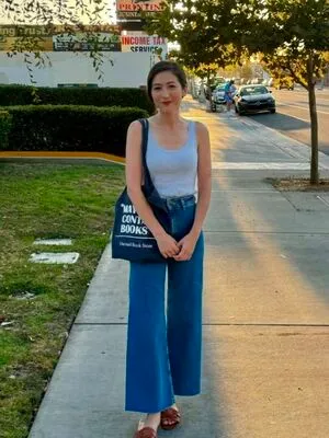 Mina Kimes OnlyFans Leaked Free Thumbnail Picture - #8KcIZMy1Yq