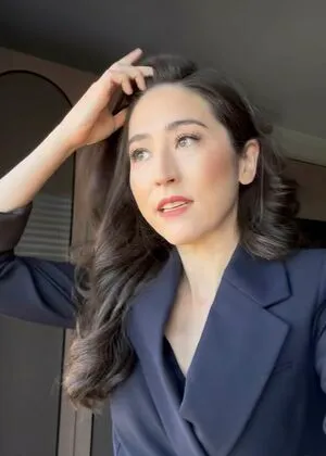 Mina Kimes OnlyFans Leaked Free Thumbnail Picture - #DVaxP5awa2