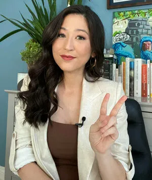 Mina Kimes OnlyFans Leaked Free Thumbnail Picture - #aS2zgjYKab