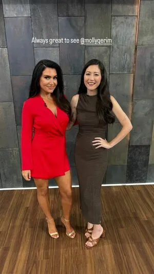 Mina Kimes OnlyFans Leaked Free Thumbnail Picture - #naIEmdkHF9