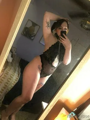Mina Rose OnlyFans Leaked Free Thumbnail Picture - #5ZFB3VDRB1
