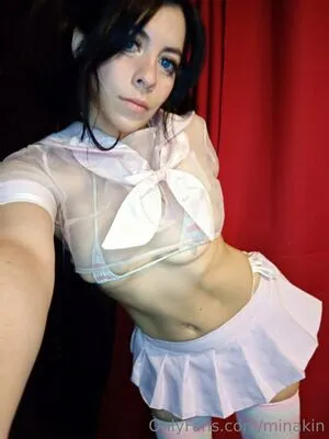 Minakin OnlyFans Leaked Free Thumbnail Picture - #B1qmyudfc1