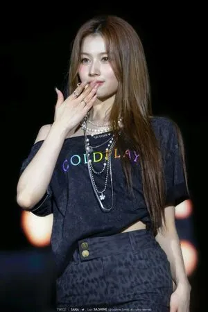 Minatozaki Sana OnlyFans Leaked Free Thumbnail Picture - #H3jRgawZFd