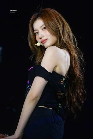 Minatozaki Sana OnlyFans Leaked Free Thumbnail Picture - #QenTPIg5li