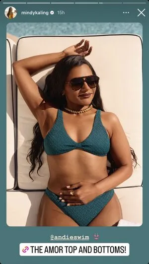 Mindy Kaling OnlyFans Leaked Free Thumbnail Picture - #O6BDchR4b9