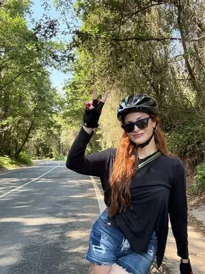 Mine Tugay OnlyFans Leaked Free Thumbnail Picture - #5pobuci9nm