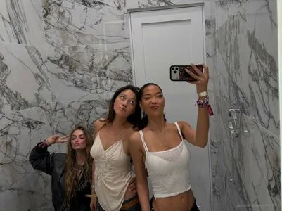 Ming Lee Simmons OnlyFans Leaked Free Thumbnail Picture - #2kAdogJExM