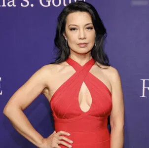 Ming-Na Wen Thumbnail Picture