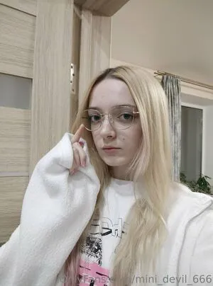 Mini Devil OnlyFans Leaked Free Thumbnail Picture - #G1FRK321fI