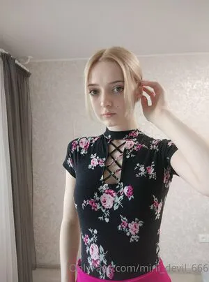 Mini Devil OnlyFans Leaked Free Thumbnail Picture - #pqGaDBp0F1