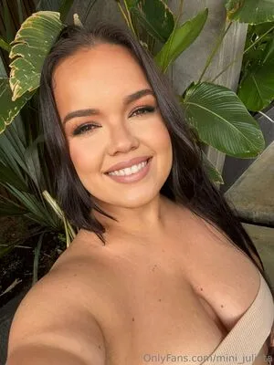 Mini Julieta OnlyFans Leaked Free Thumbnail Picture - #AjaL0ryUBC
