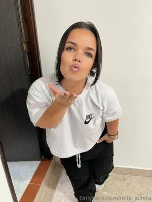 Mini Julieta OnlyFans Leaked Free Thumbnail Picture - #GnkHTYgsqW