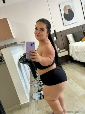 Mini Julieta OnlyFans Leaked Free Thumbnail Picture - #ihk5lDnmR1