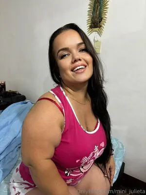 Mini Julieta OnlyFans Leaked Free Thumbnail Picture - #zdf7GUN0c2