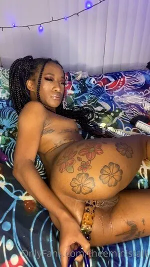 Mini Stalli OnlyFans Leaked Free Thumbnail Picture - #3Xl4muinjC