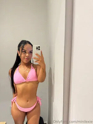 Minilexie OnlyFans Leaked Free Thumbnail Picture - #nvDN8ZXdLg