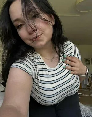 Miniloonaa OnlyFans Leaked Free Thumbnail Picture - #0B77je6Q4S