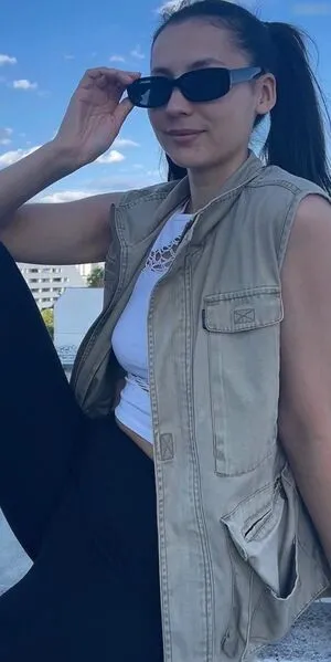 Minimoli OnlyFans Leaked Free Thumbnail Picture - #4xw5vub5e9