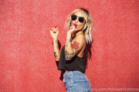 Miniwithtattoos OnlyFans Leaked Free Thumbnail Picture - #ruaLNY7LRO