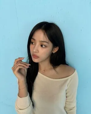 Minji OnlyFans Leaked Free Thumbnail Picture - #7lBpV9OY19