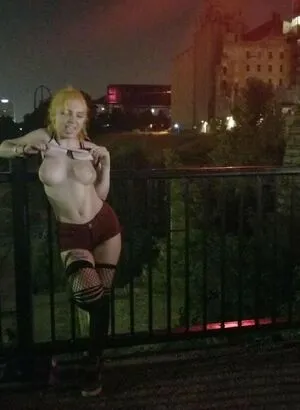 Minneshowdatits OnlyFans Leaked Free Thumbnail Picture - #NwmH4leHug