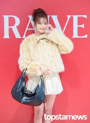 Minnie Nicha Yontararak I Dle OnlyFans Leaked Free Thumbnail Picture - #DDL1BE2BuR