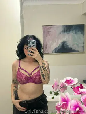 Minniealiencos OnlyFans Leaked Free Thumbnail Picture - #1w7HC9DhfZ