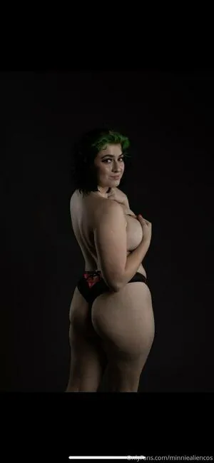 Minniealiencos OnlyFans Leaked Free Thumbnail Picture - #3AMpd3r7uo