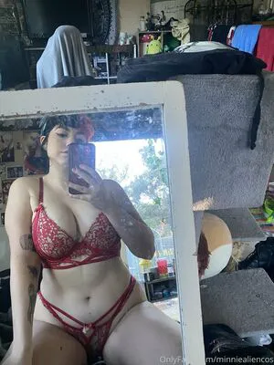 Minniealiencos OnlyFans Leaked Free Thumbnail Picture - #AdOig7xKGV