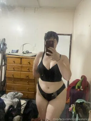 Minniealiencos OnlyFans Leaked Free Thumbnail Picture - #QQ9wYCE7qQ