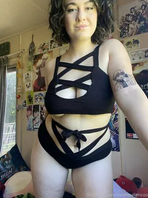 Minniealiencos OnlyFans Leaked Free Thumbnail Picture - #a6hCMumApw