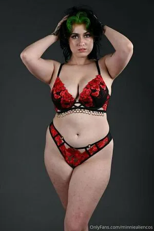 Minniealiencos OnlyFans Leaked Free Thumbnail Picture - #wZb7Pi06Fa