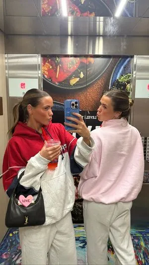 Mintz Twins OnlyFans Leaked Free Thumbnail Picture - #IZCimcqfbE