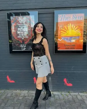 Mira Ephey Riad OnlyFans Leaked Free Thumbnail Picture - #7xQf59Smk7