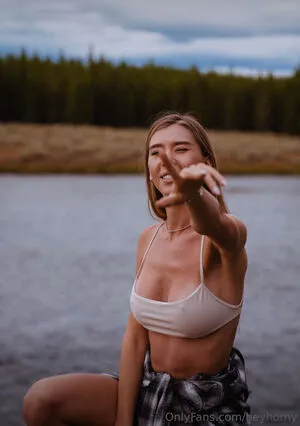 Mira Heyhorny Cb OnlyFans Leaked Free Thumbnail Picture - #vszWVzYez7