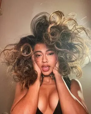 Mira Patel OnlyFans Leaked Free Thumbnail Picture - #SKe1ZpmyOp