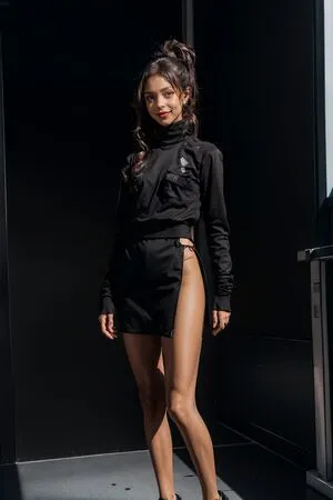 Mira Riad OnlyFans Leaked Free Thumbnail Picture - #fE3afUq8oL