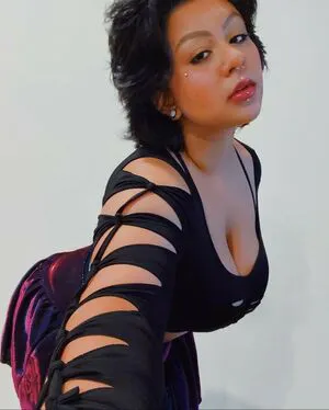 Mira Upayforboob Iplaywithdeath OnlyFans Leaked Free Thumbnail Picture - #ACLulGpBzc