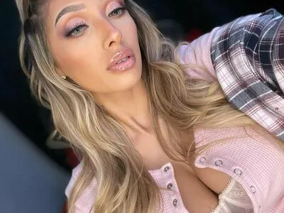 Mirahbellaofficial OnlyFans Leaked Free Thumbnail Picture - #BMIo6b0Sfe